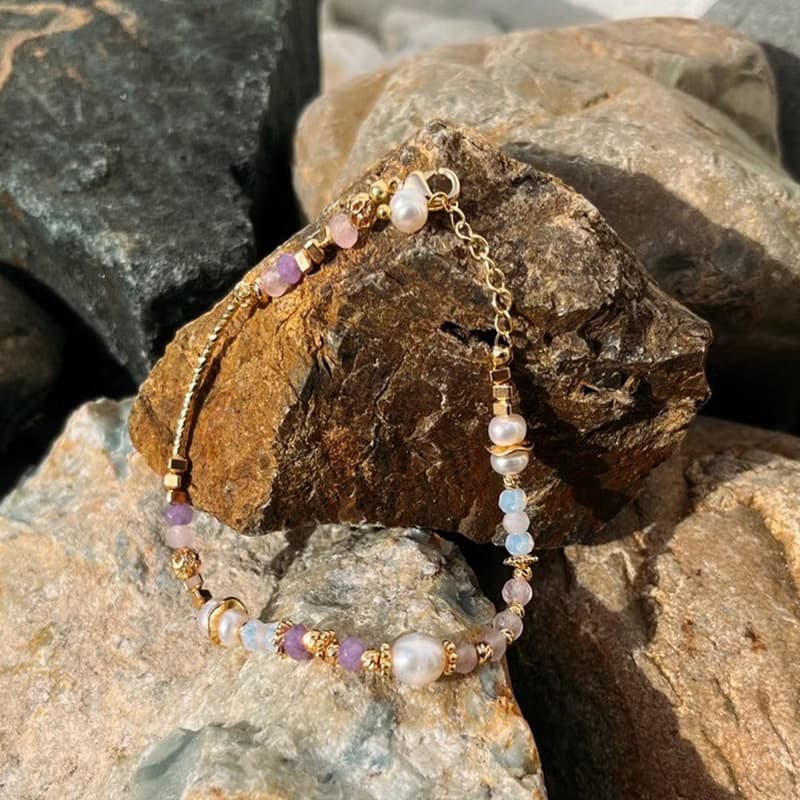 【六月生日石】巨蟹座 | 薰衣草紫晶月光石珍珠水晶手鍊 長度可調