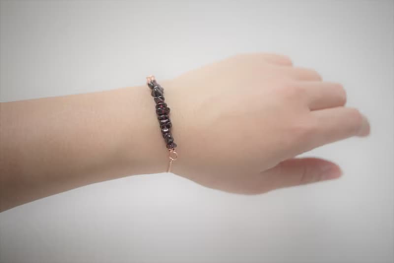 天然紅石榴石拉繩手鍊 玫瑰金粉晶手環 三色選 鍍金鍍銀鍍玫瑰金