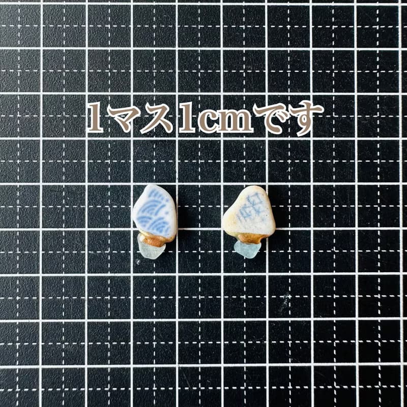 【再販】ほんわり シー陶器 シーグラス 金継ぎ ピアス イヤリング ノンホールピアス ブルー 青 白 ホワイト 水色 ライトブルー ゴールド 金 陶器 陶磁器