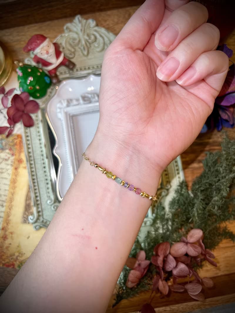 -璀璨假期-天然水晶手鏈/黃銅手鍊