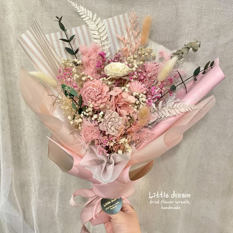 | 小夢境花藝 | 索拉玫瑰花 滿天星 中型乾燥花束 情人節乾燥花束