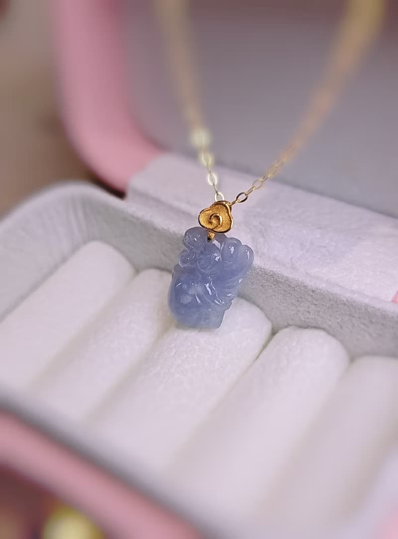 貴人•桃花•貴氣|18k真金濃紅紫小天使仙子|緬甸A貨翡翠吊墜