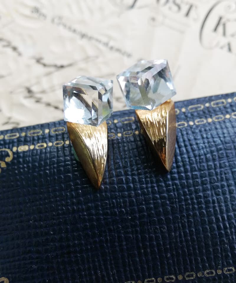 Vintage Jewelry 西洋古董飾品 復古 小巧都會 小方鑽 針式耳環