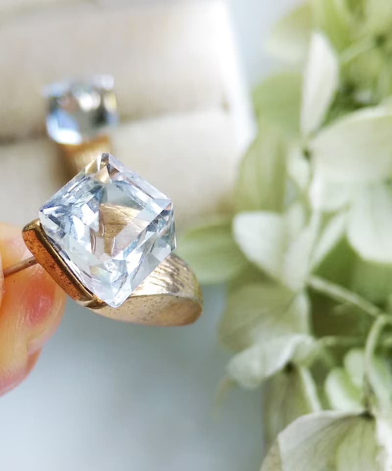 Vintage Jewelry 西洋古董飾品 復古 小巧都會 小方鑽 針式耳環