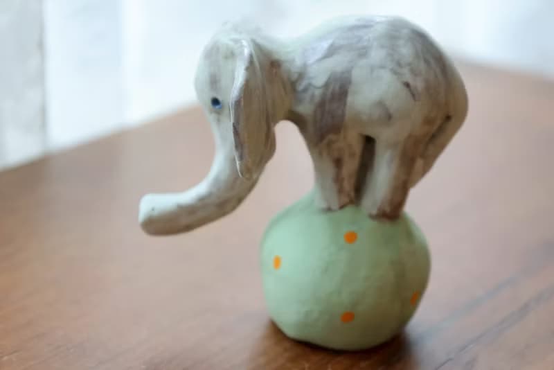 【聖誕節禮物】頑皮大象雕塑擺飾B