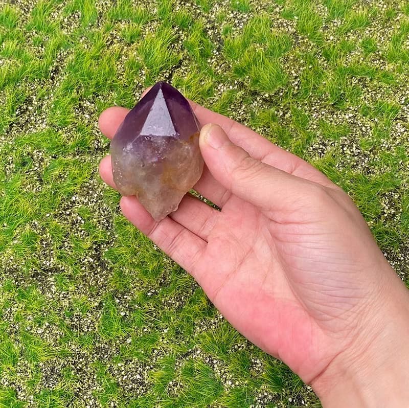 能量礦石-天然彩虹紫晶骨幹 冥想 療癒 避邪化煞 吸收負能量