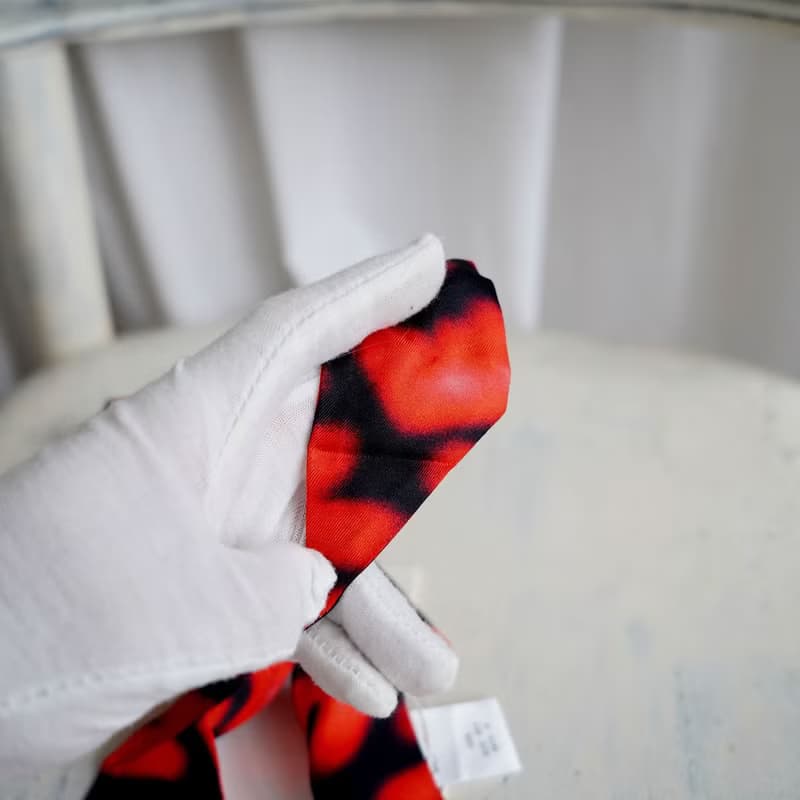 全新品 Givenchy 紅色泡泡心型真絲長領巾綑綁手袋柄專用裝飾絲巾