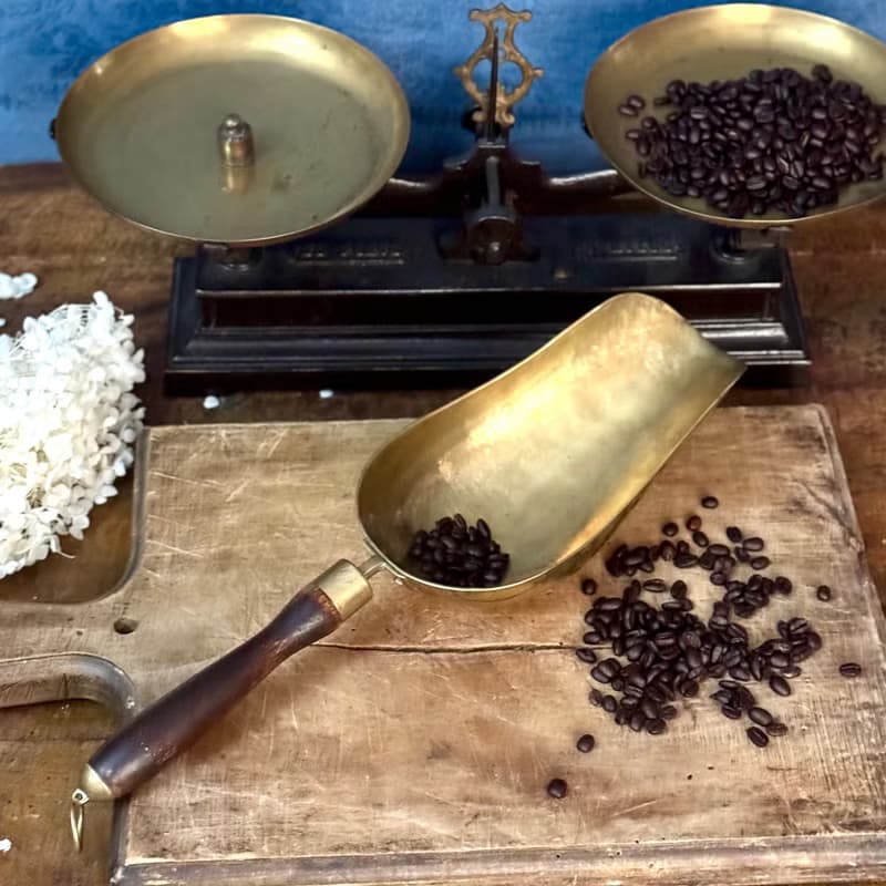 50726-迷人法國古董木柄黃銅大鏟