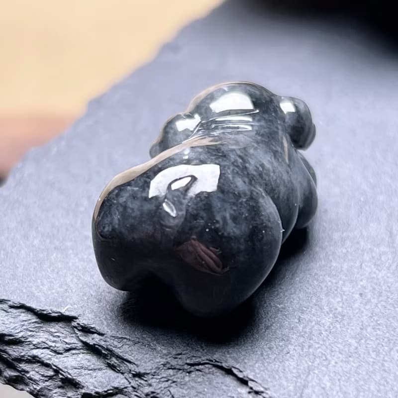 烏雞翡翠豬 | 天然緬甸A貨翡翠 | 送禮
