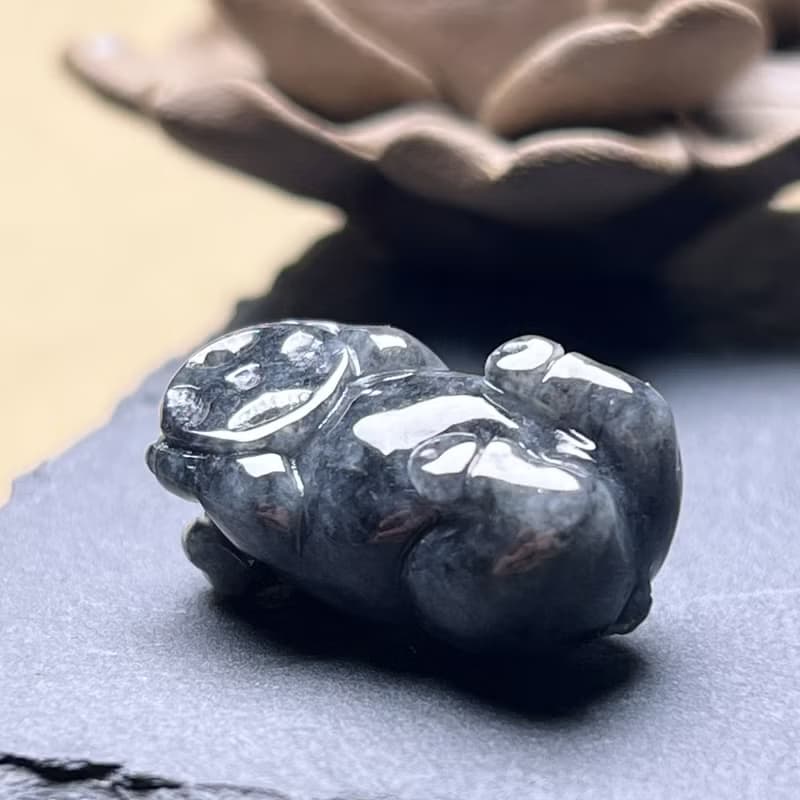 烏雞翡翠豬 | 天然緬甸A貨翡翠 | 送禮