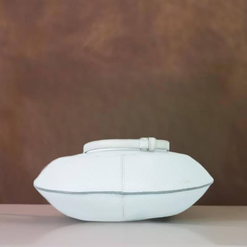 稀有中古二手Loewe淺藍半月復古包皮革腋下包側背孭單肩小包手袋