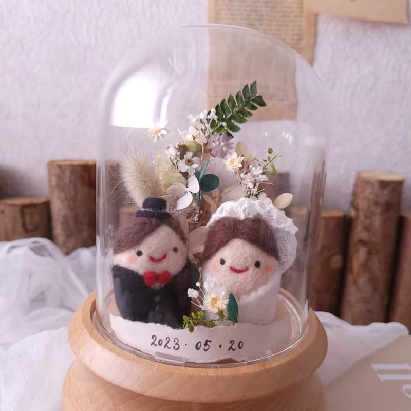 乾燥花藍牙喇叭 | 羊毛氈新郎新娘 : 森林綠_2025結婚禮物首選