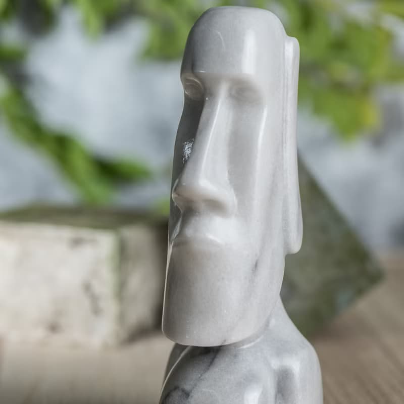 大理石摩艾像