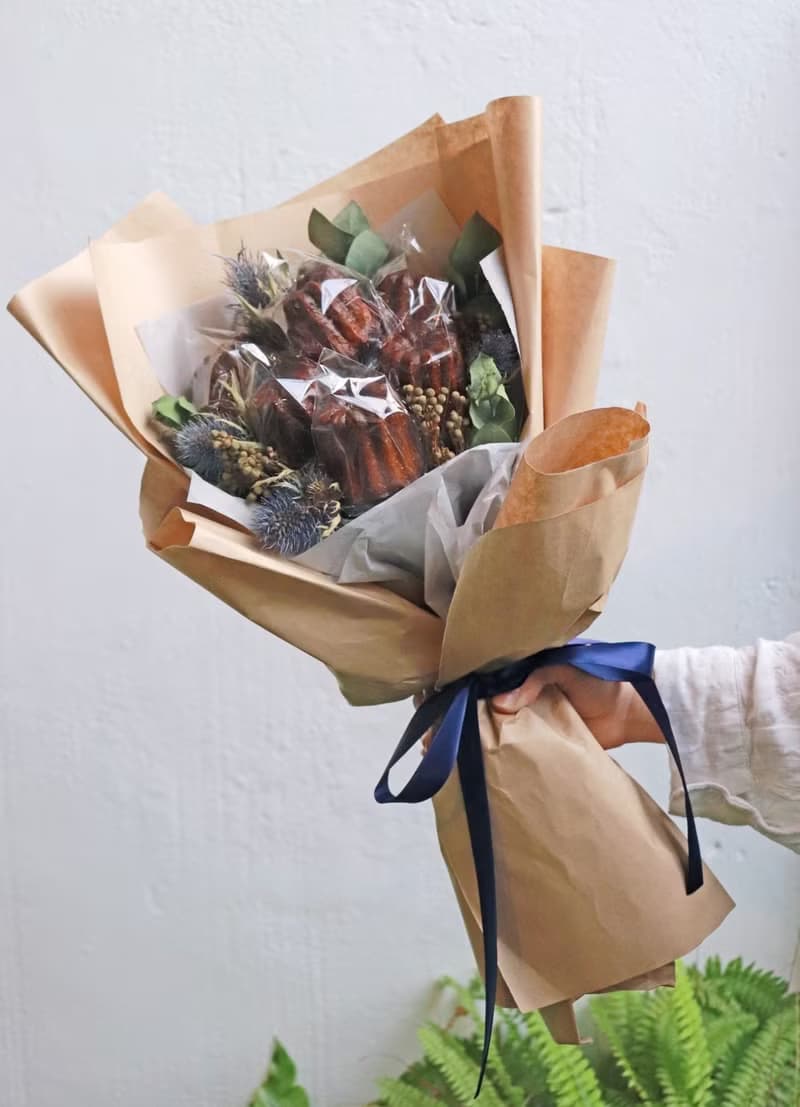 - 可麗露花束 - 乾燥花 x 甜點 花束 (台中可自取)