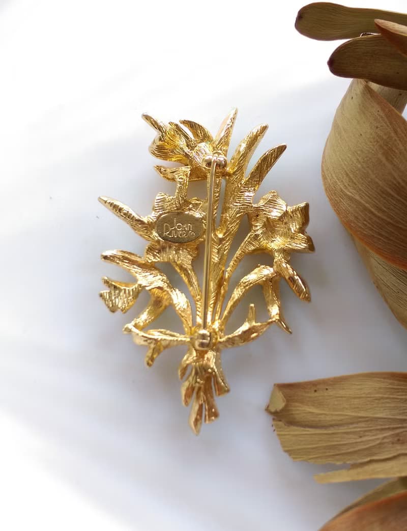 【美國西洋古董飾品】JOAN RIVERS  琺瑯花卉 花束 別針  胸針