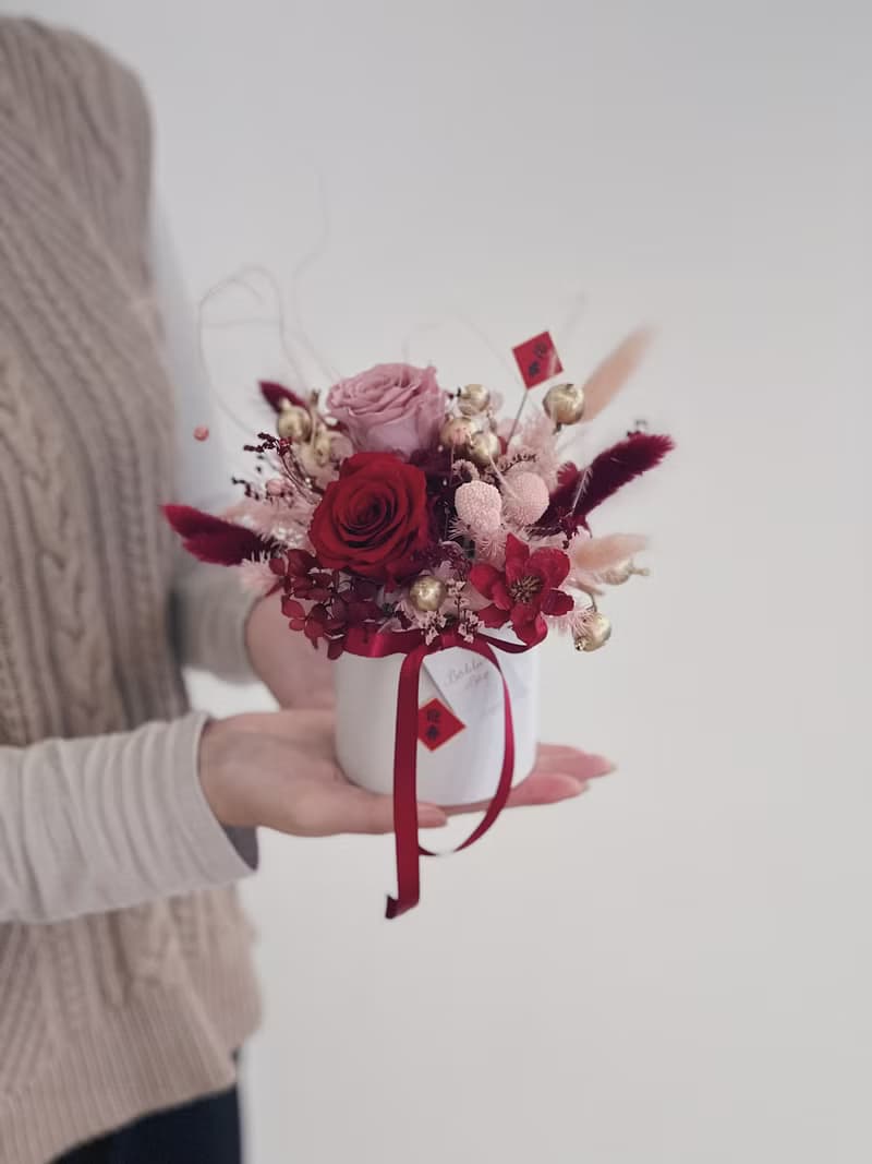 【永生玫瑰花盆花】• 情人節禮物/生日禮物/永生花/永生玫瑰花