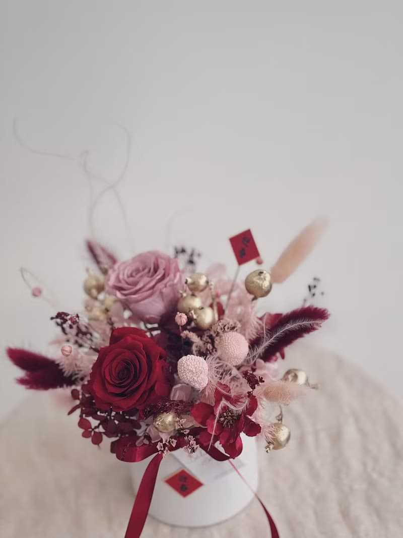 【永生玫瑰花盆花】• 情人節禮物/生日禮物/永生花/永生玫瑰花