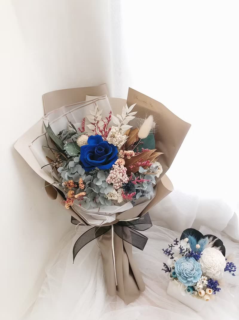 永生花 永生玫瑰花 乾燥花 情人節花束 拍照花束 畢業花束 紀念日