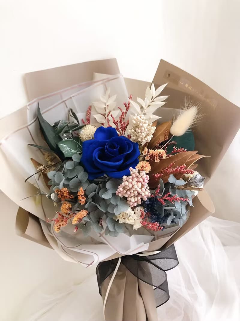 永生花 永生玫瑰花 乾燥花 情人節花束 拍照花束 畢業花束 紀念日