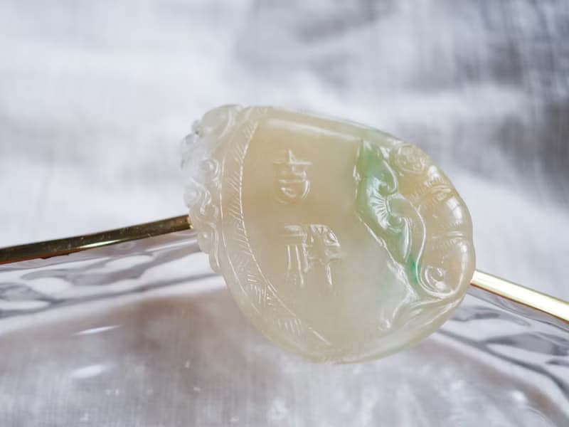 吉祥如意三彩玉墜・翡翠・緬甸玉 ・天然石
