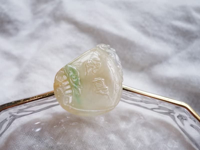 吉祥如意三彩玉墜・翡翠・緬甸玉 ・天然石