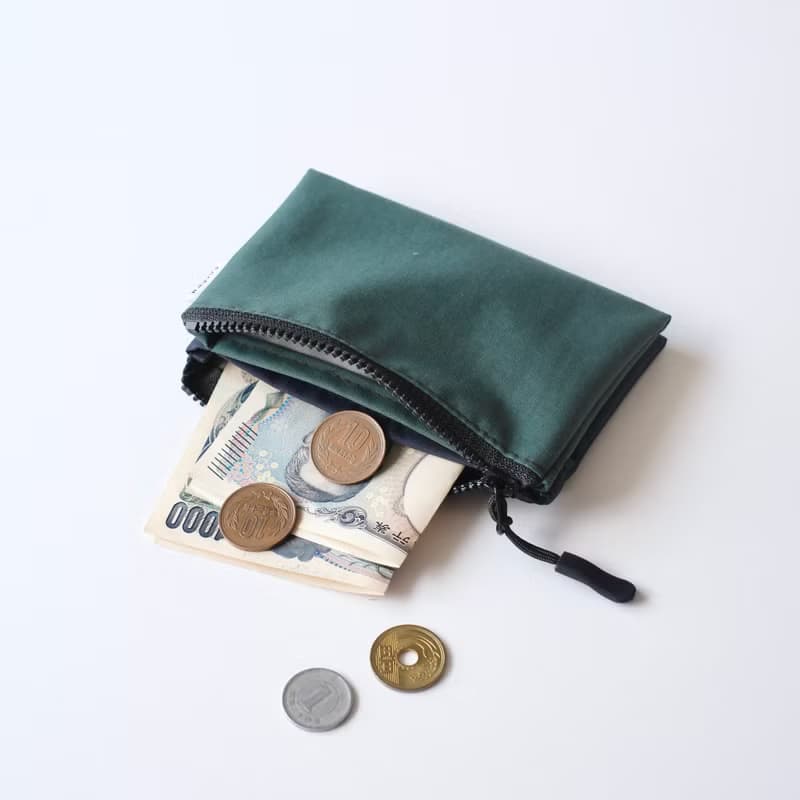 【2TONE mini wallet】3つの収納 軽量高機能ナイロン