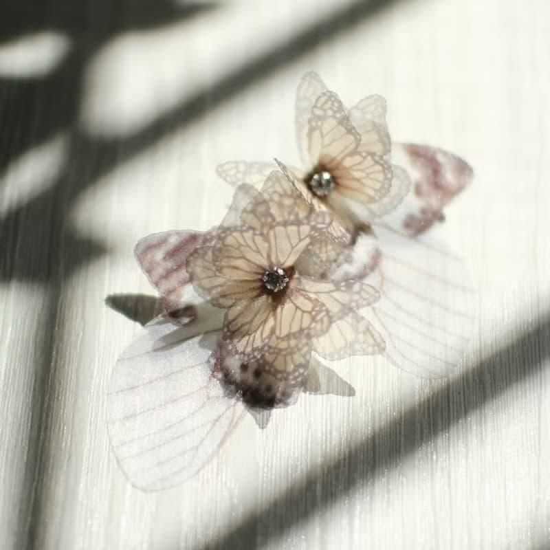 蝴蝶薄紗耳環一對&水鑽925銀耳針式 pierced or clip-on earring