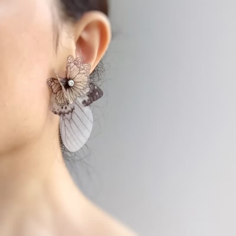 蝴蝶薄紗耳環一對&水鑽925銀耳針式 pierced or clip-on earring