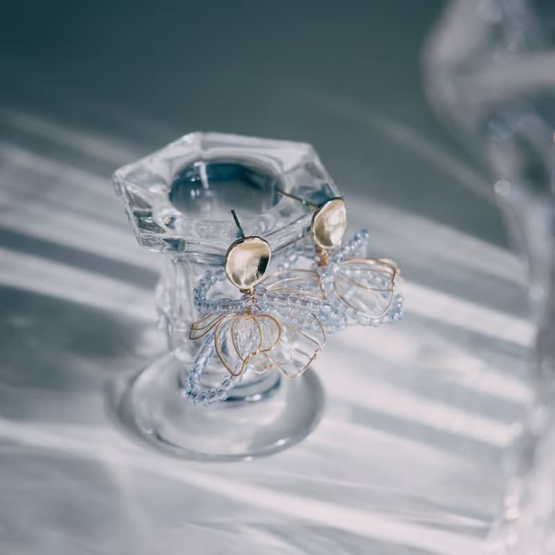 【餘燼-透明色】垂墜耳環 | 水晶花飾品 | 新娘飾品 | 交換禮物