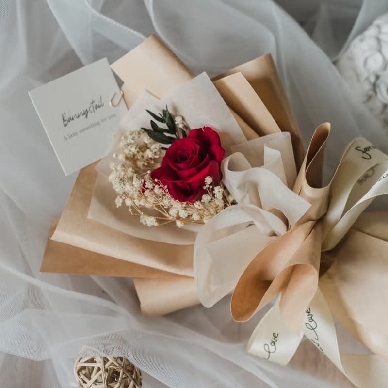 /小型永生花束/ 復古紅•想與你轟轟烈烈 永生花 情人節套組 生日