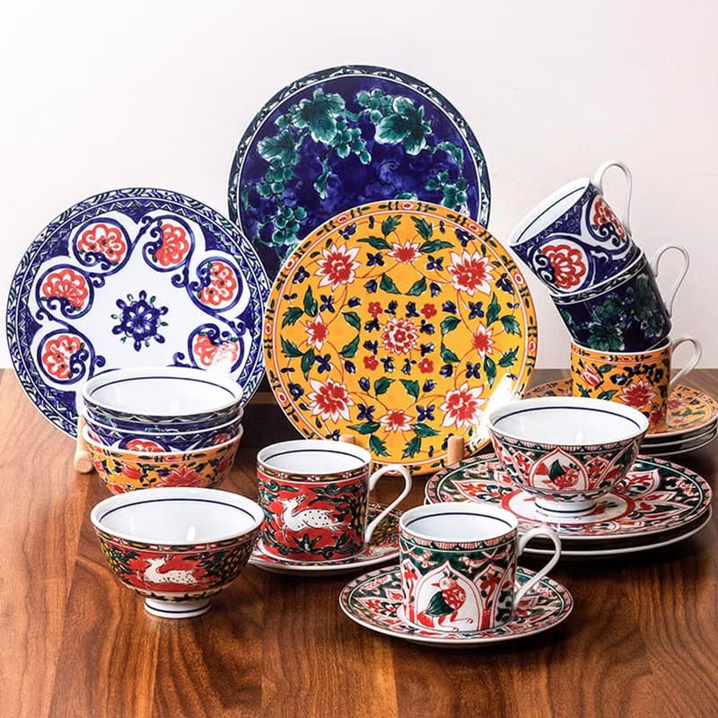 日本和藍游吟詩人手繪釉下彩米飯碗陶瓷平盤菜盤咖啡杯碟禮盒套裝