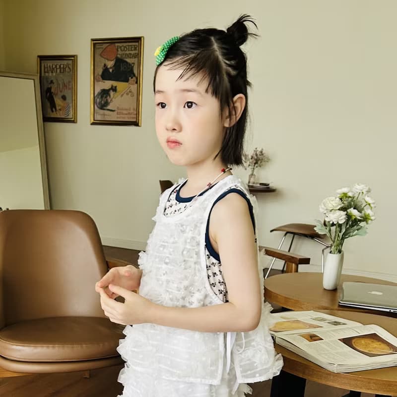 白色蕾絲花外搭背心 / 童裝 親子裝