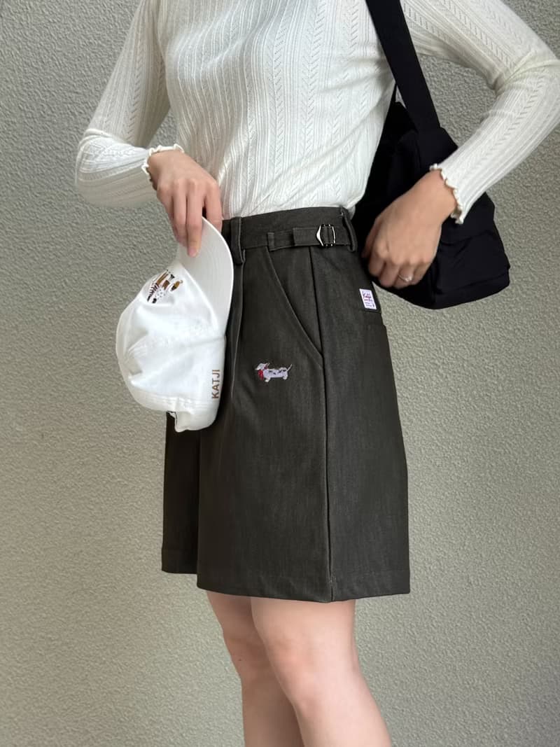 短裤Shorts : 绿色牛仔布 (Green Denim) : 腊肠犬Dachshund