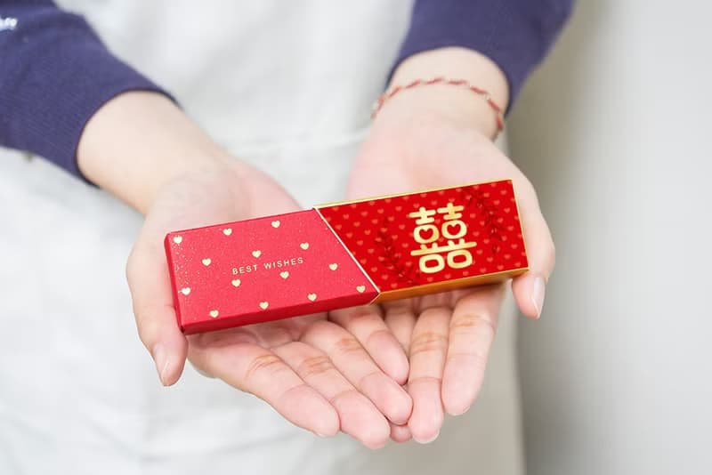 婚禮小物 囍字 時尚閃金包裝 玫瑰湯匙二入 禮品 餐具 禮物 桌上