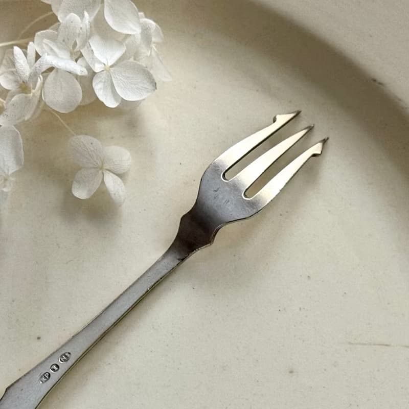 50458-珍稀古董珍珠母貝叉17.5cm