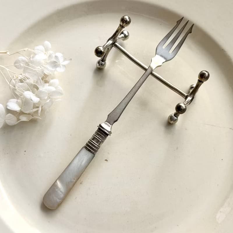 50458-珍稀古董珍珠母貝叉17.5cm