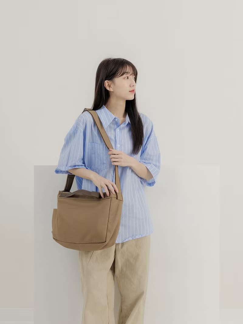 supportingrole 真皮簡約實用都會肩側背包  淺棕色