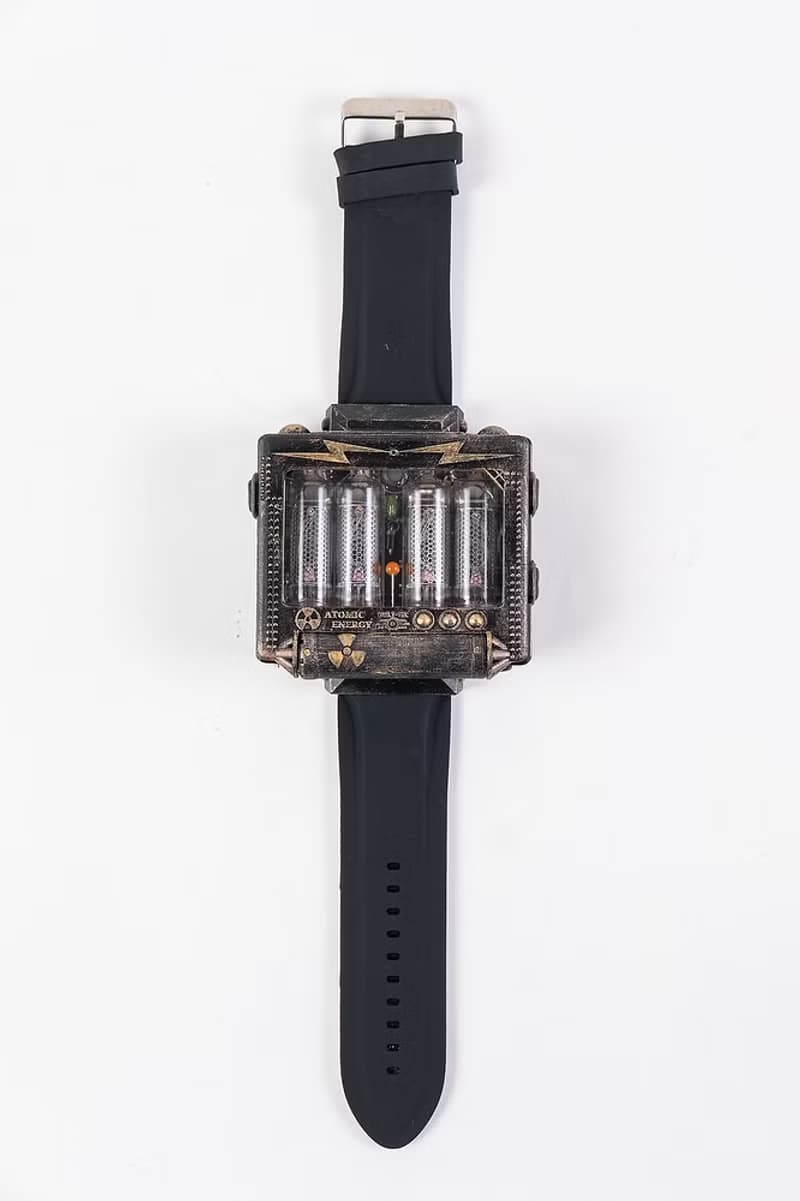 Nixie Tube Watch IN-16 with chronograph