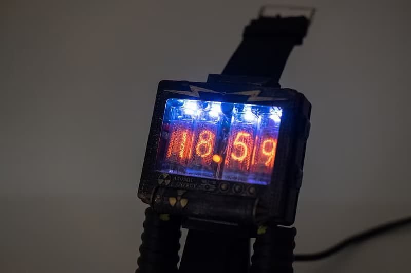 Nixie Tube Watch IN-16 with chronograph