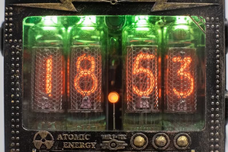 Nixie Tube Watch IN-16 with chronograph