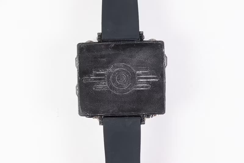 Nixie Tube Watch IN-16 with chronograph