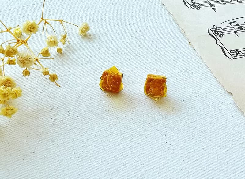 夏日 透明清新感覺 牙買加鯉魚鱗革 耳釘