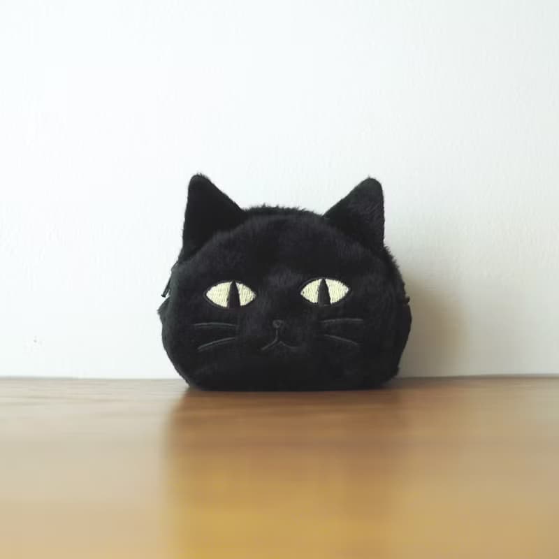 mini fluffy cat pouch