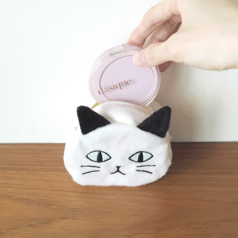 mini fluffy cat pouch