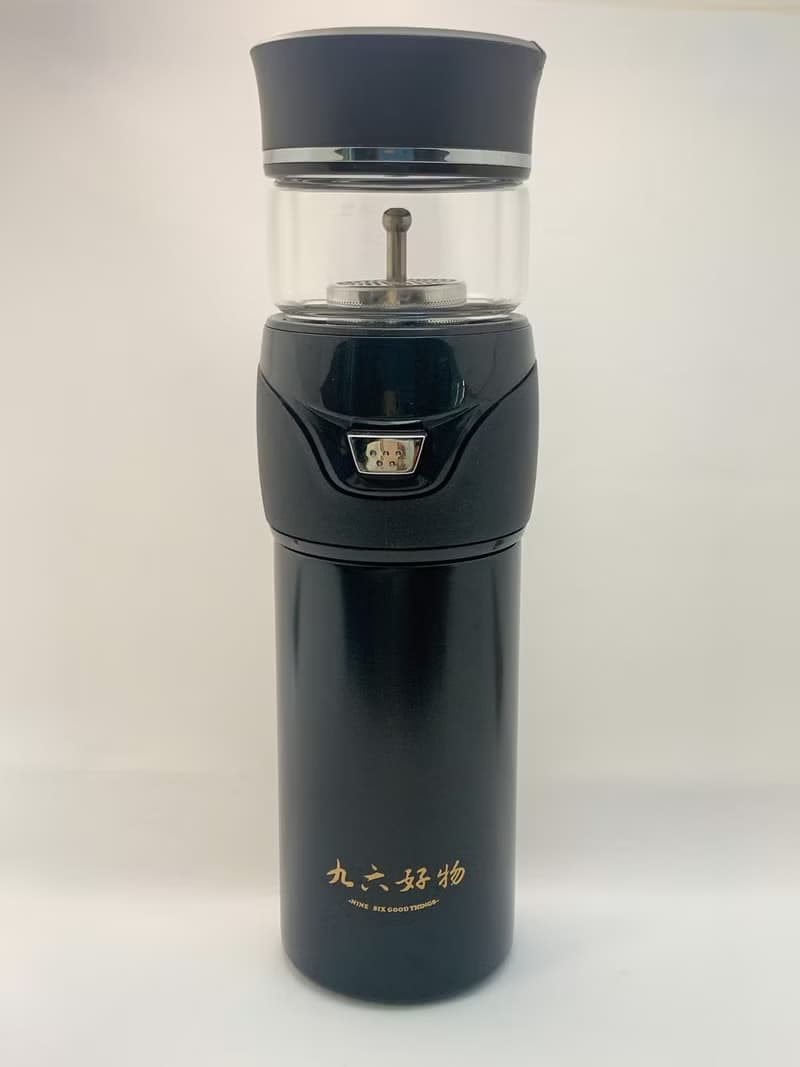 【孝心茶具】翻轉保溫杯 / 茶水分離