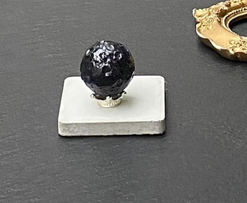 天然紫瑩石小月球 能量石 開發智慧 辦公室 居家 療癒擺件 增智慧