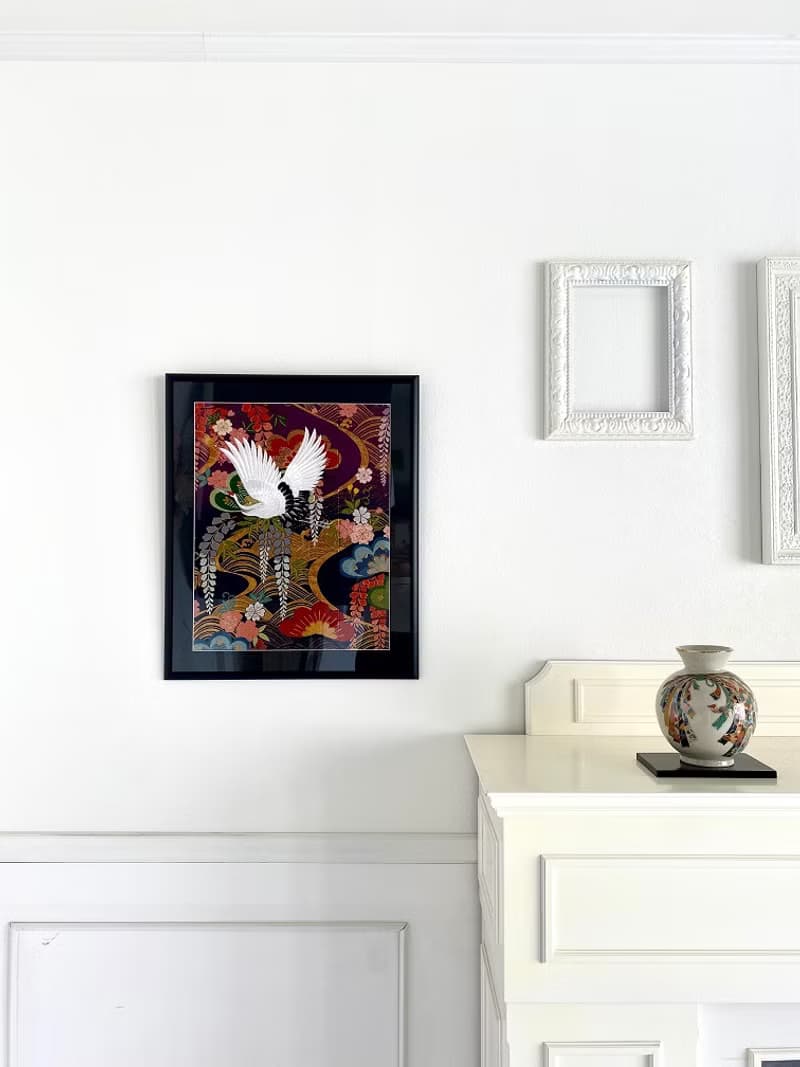 【きもの額装】113　色打掛　刺繍着物　紫　鶴　縁起物　和モダンインテリア　和室　引越祝い　新築祝い　長寿祝い made in japan