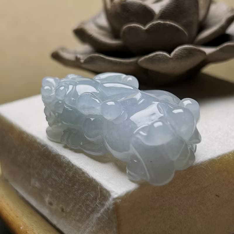 【招財神獸】冰種翡翠精雕三毛貔貅 | 天然緬甸玉翡翠A貨 | 送禮