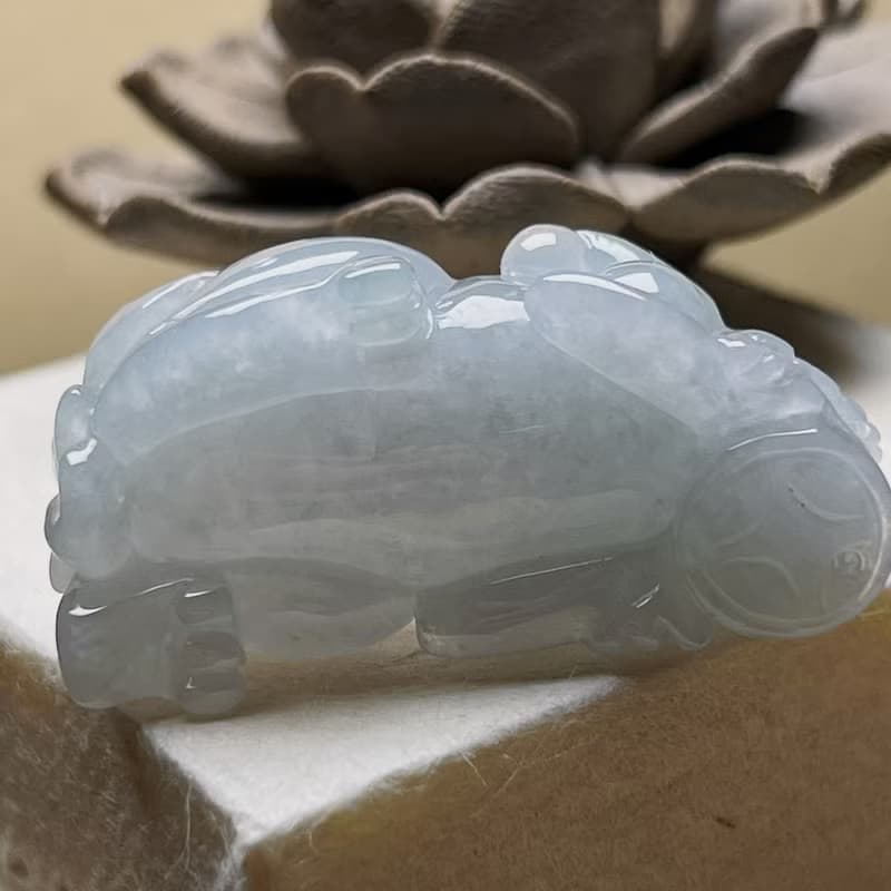 【招財神獸】冰種翡翠精雕三毛貔貅 | 天然緬甸玉翡翠A貨 | 送禮