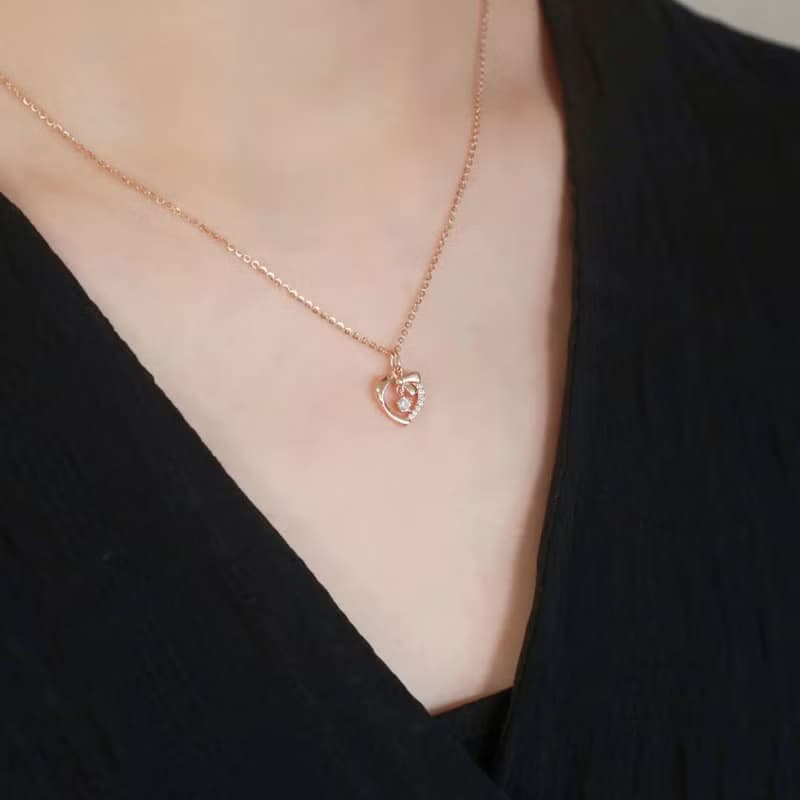 L'amour 愛意綻放項鏈 (香檳金)